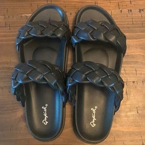 Black women’s sandals